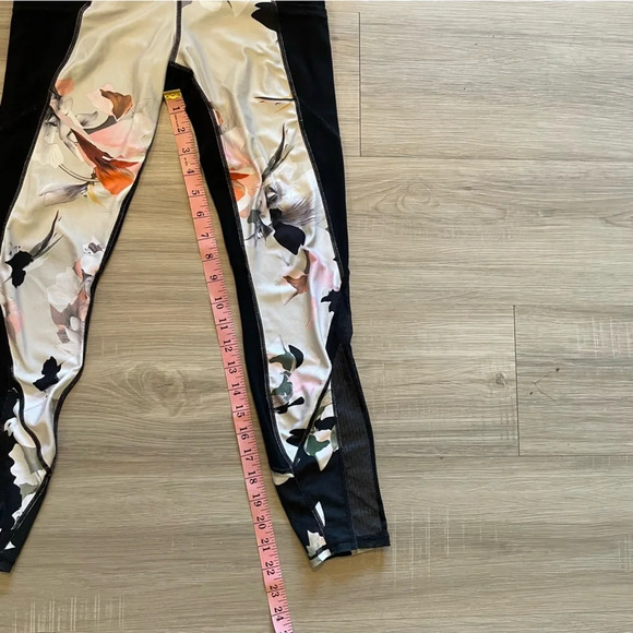 Athleta Powervita High Waist Blossom Intuition Floral Mesh Leggings 7/8 small - Picture 9 of 13